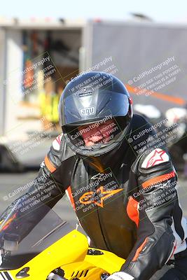 media/Apr-10-2022-SoCal Trackdays (Sun) [[f104b12566]]/Around the Pits/